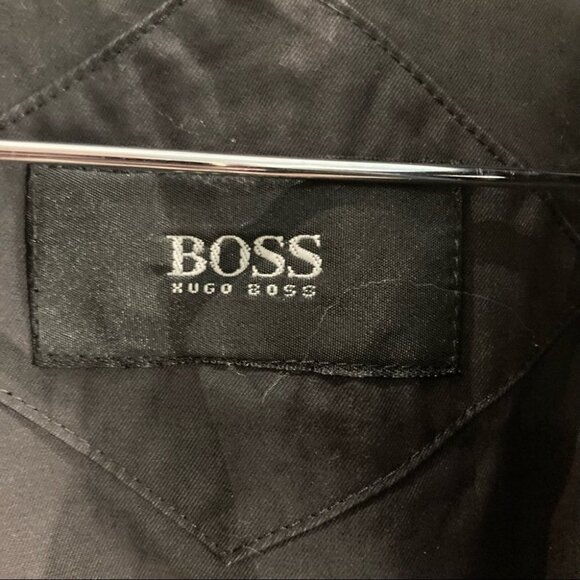 BOSS Sz M Raincoat with Buttons Pockets and Back  Slit Y2K - Picture 5 of 8